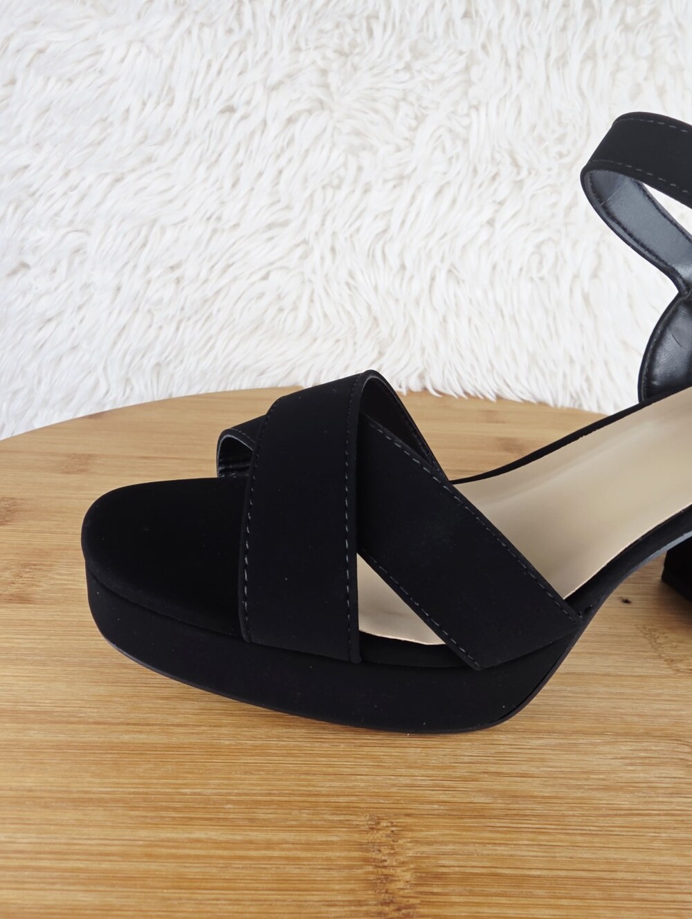 WOMEN'S CHUNKY BLOCK HEEL (MANNER-S BLACK SUEDE) - Picture 7 of 10